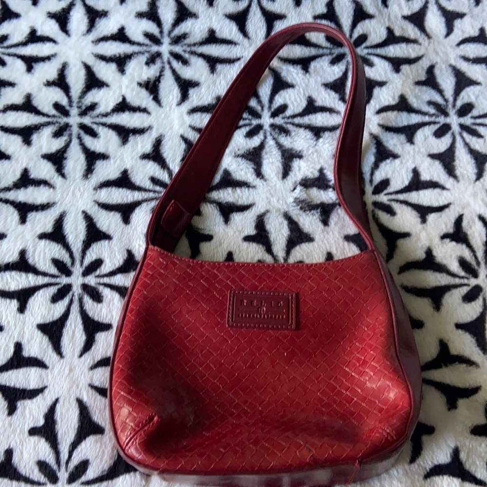 ❤️✨Cute Authentic Relic Bag!!✨❤️